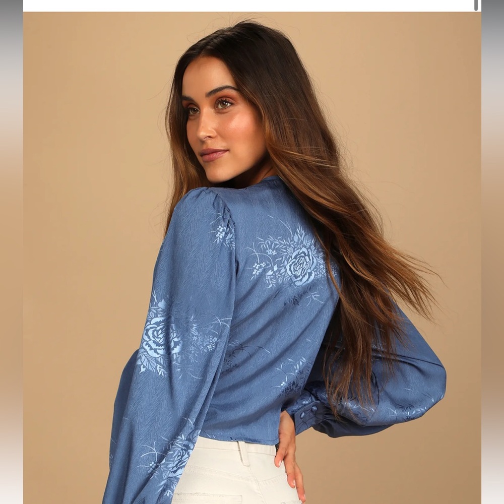 Lulus Top - Picture 3 of 8